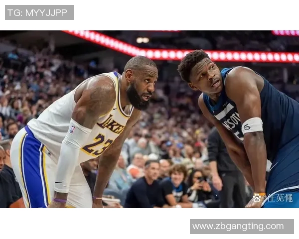 詹姆斯带领湖人取得胜利,球队晋级季后赛的传奇之路